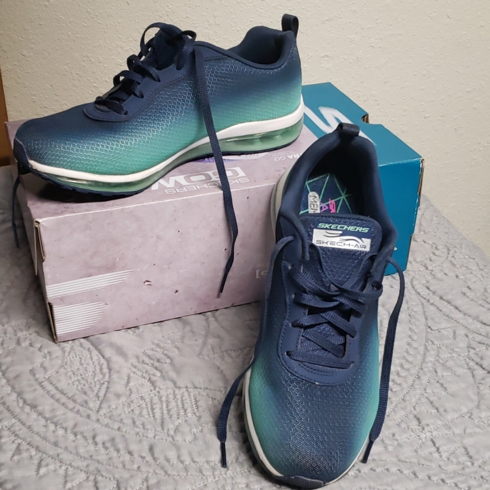 Skech-air size 8